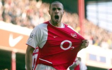 pg电子在线下载-世俱杯球员专用训练鞋款推荐及性能评测